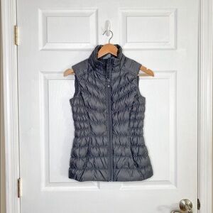 Athleta Tufted Puffer Down Vest Gray Size XXS